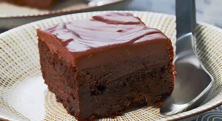 Schnelle Schoko-Nuss-Torte