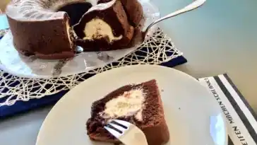 Schokokuchen mit Cheesecakefüllung: Ein Genuss für Feinschmecker
