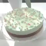 Erfrischende Waldmeister Philadelphia Torte