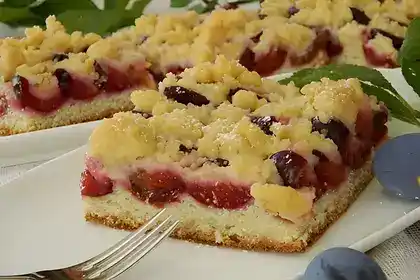 Zwetschgendatschi mit Butterstreuseln – extra luftig und saftig
