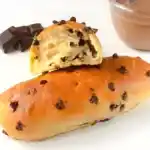 Brioches mit Schokoladensplittern: Ein Genuss für die Sinne