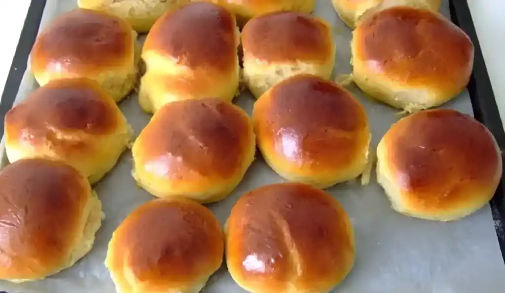 Die Milchbrötchen meiner Oma