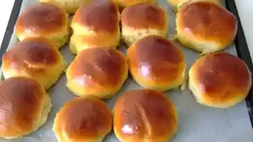 Die Milchbrötchen meiner Oma