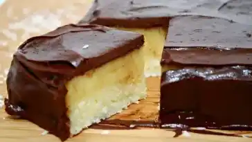 Kokosnusskuchen: Ein Hauch von Bounty im Kuchenhimmel