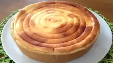 Luftiger Hüttenkäsekuchen
