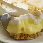 No-Bake-Zitronen-Käsekuchen, der bei Ihren Gästen ein Hit sein wird