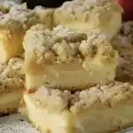 Pudding-Apfel-Streuselkuchen