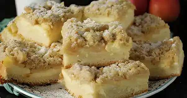 Pudding-Apfel-Streuselkuchen