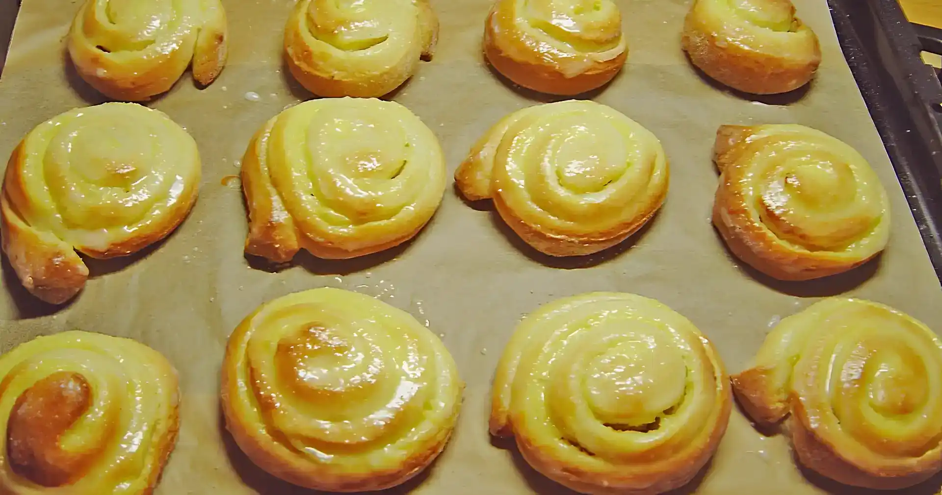 Puddingschnecken (ergibt ca. 20 Stück)