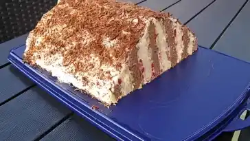 Pyramiden-Kuchen
