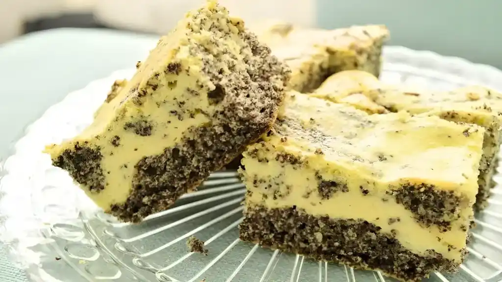 Quark-Mohnkuchen: Ein Leckeres Backvergnügen