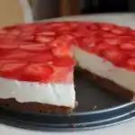 Quarktorte mit Erdbeeren ohne Backen
