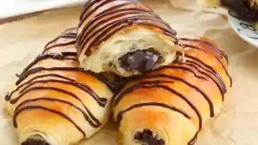 Schnelle und Wirtschaftliche Nutella-Croissants
