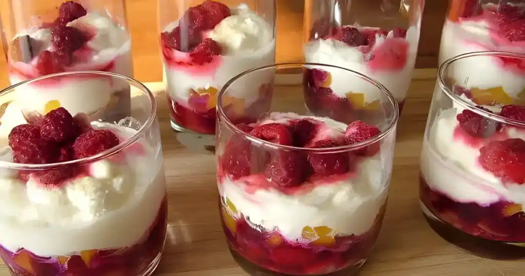 Schneeweiße Wintermousse
