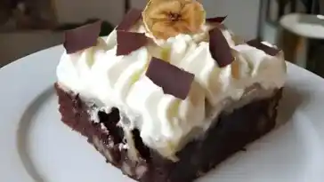 Das Unwiderstehliche Schokoladen-Bananen-Schlagsahne-Brownies Rezept