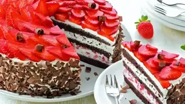 Schwarzwälder Lecker Erdbeertorte