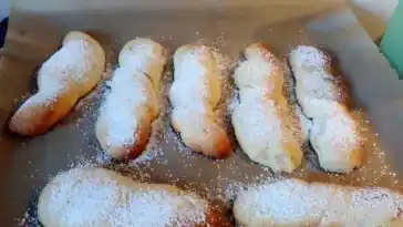 Sour Cream Twists