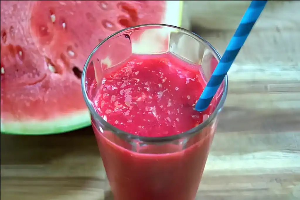 Wassermelonen-Himbeer-Drink