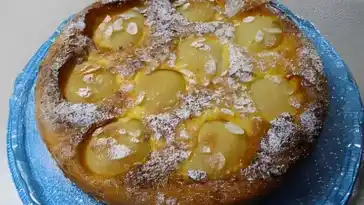 Birnenkuchen mit Vanilleguss