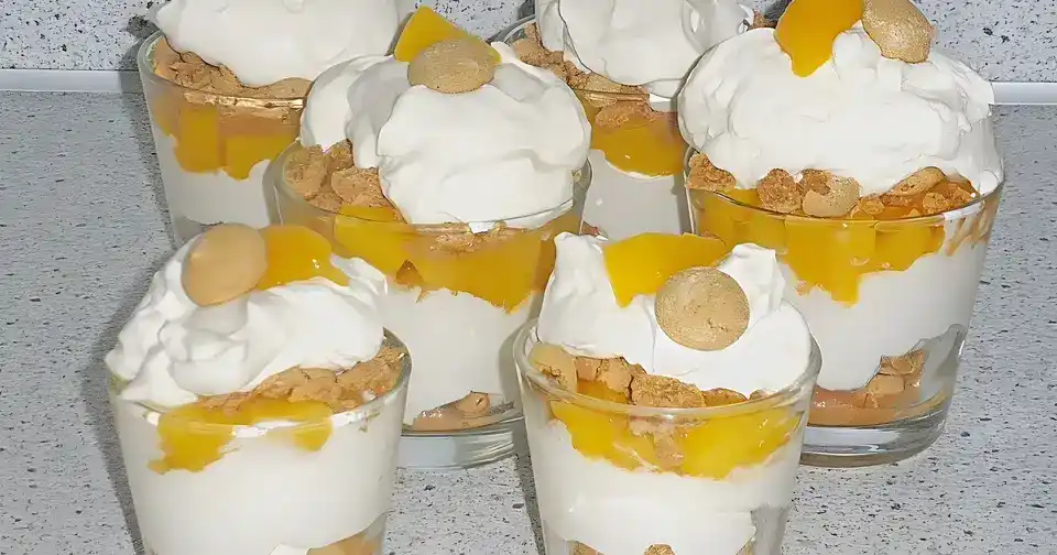 Pfirsich Cantuccini Trifle