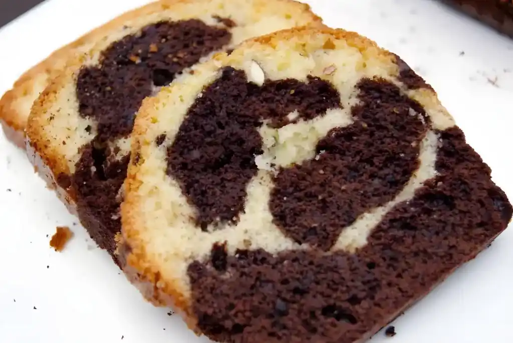 Schokoladen-Vanille-Marmorkuchen