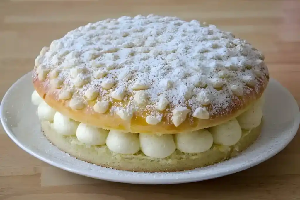 Tropézienne-Kuchen