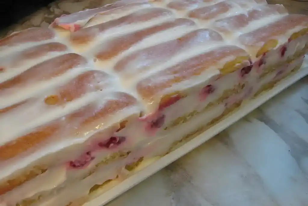 Unvergängliches Saure-Sahne-Dessert