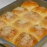 Zucker-Joghurt-Brötchen