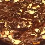 Doppelte Freude: Zwei Schokoladen-Marmor-Brownies