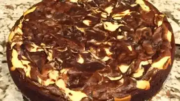 Doppelte Freude: Zwei Schokoladen-Marmor-Brownies
