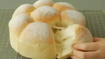 Omas Buchteln schmecken am dritten Tag wie frisch gebacken waifu2x 2x jpg