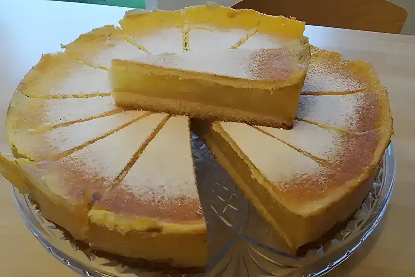 Omas luftiger Apfelkuchen
