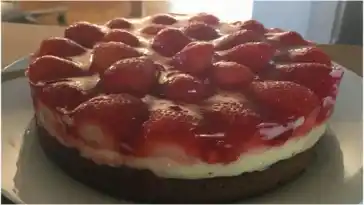ErdbeerkuchenTolles Rezept einfach und schnell. W2xEX 4x 2n