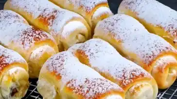 100 Jahr altes Rezept super weich und lecker Omas Rollen1