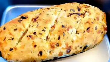 Den backe ich fast jeden Tag Zwiebelbrot ohne Hefe1