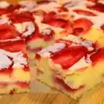 Erdbeerkuchen vom Blech den ich jede Woche backe 1 Tassenrezept1