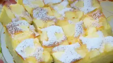 Ich nehme nur 5 Aepfel und backe den Apfelkuchen fur 10 Minuten im Ofen1