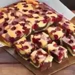 Kirschkuchen vom Blech ich nehme 1 Glas Sauerkirschen und backe 40 Minuten1