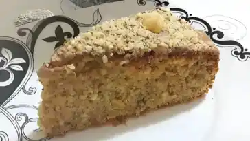 Nusskuchen mit 400 g Haselnuessen in 10 Minuten schon im Ofen1