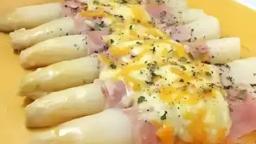 Spargel aus dem Ofen 10 Minuten garen und 25 Minuten goldbraun ueberbacken1