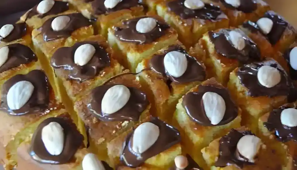 Apfelkuchen mit Karotten und Mandeln