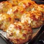Die Dinger sind soo lecker Ueberbackene Hackfleischbroetchen in 2 Minuten1