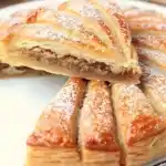 Galette des Rois mit Haselnuss Frangipane W2xEX 2x webp