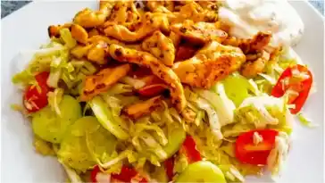 Gyros Haehnchenfiletstreifen mit Krautsalat und Quark W2xEX 4x 2n
