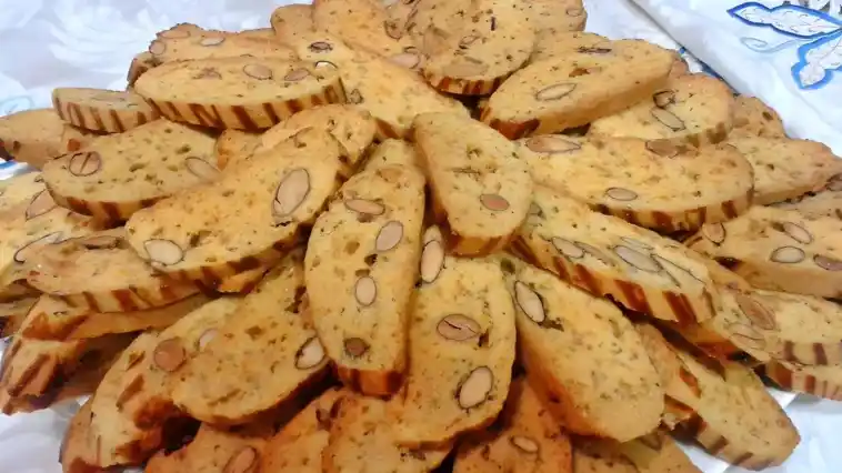 Mandel Crunchies mit Thermomix waifu2x 2x png