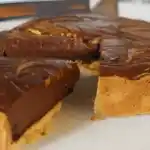 Vorsicht die Schokoladen Erdnuss Torte W2xEX 2x webp
