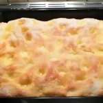 Zergeht auf der Zunge Butterkuchen mit 420 g Mehl 100g Sahne1
