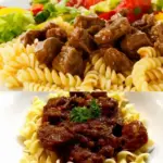 Gulasch mit Nudeln W2xEX 2.5x