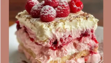 Weisses Schokoladen Himbeer Tiramisu W2xEX 2.5x