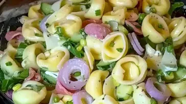 Tortellinisalat mit 250 g Emmentaler und 1 Packung Kochschinken W2xEX 2.5x Q99